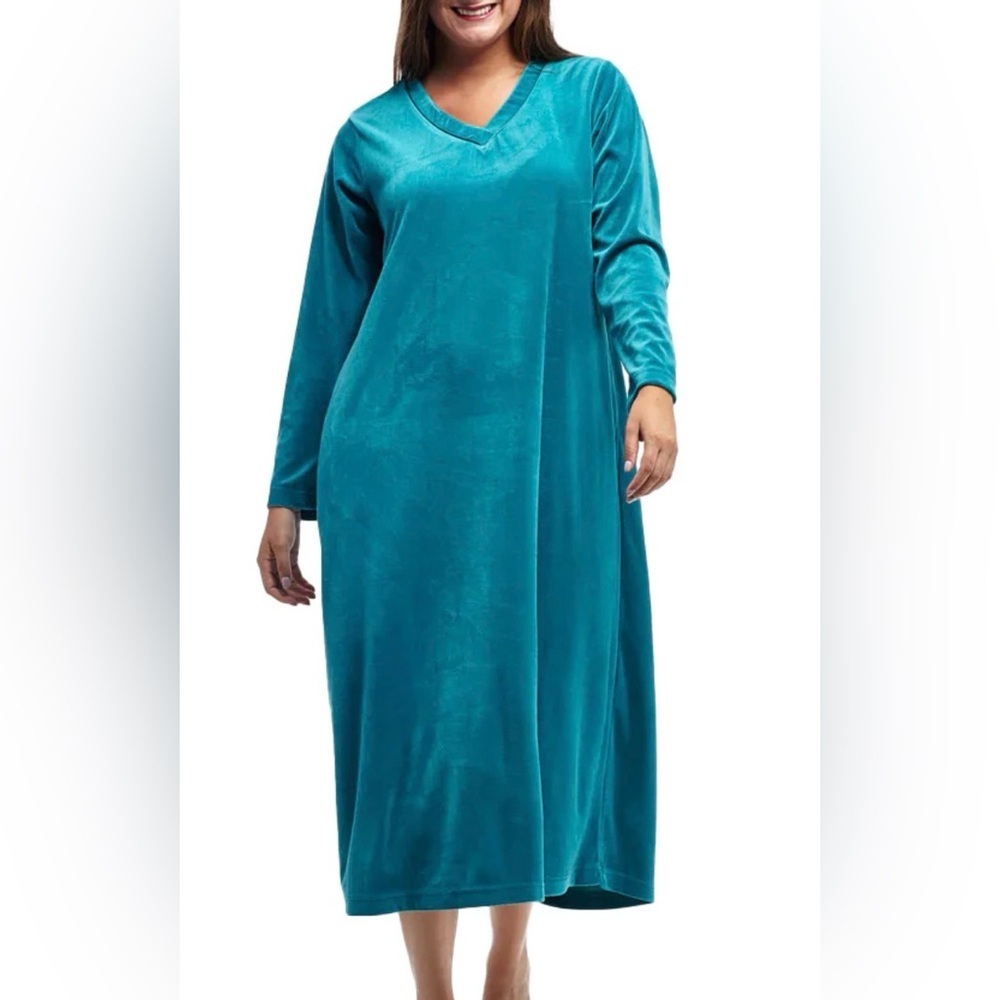 EUC La Cera Long V-Neck Velour Dress Size XL